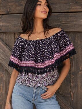 RAGA x ANTHROPOLOGIE Off Shoulder Crop Top